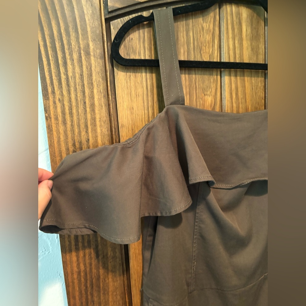 Banana Republic Jumpsuit - Size 6 - Picture 4 of 6